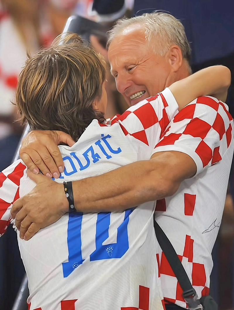 进球助攻双榜首，帕斯12轮造9球意甲球员直接参与进球数第一