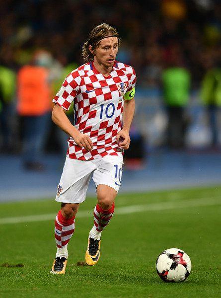 球员抢断后反击一条龙