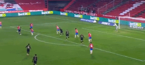 斯基拉：因西涅愿加盟拉齐奥，120万欧年薪签约至27年